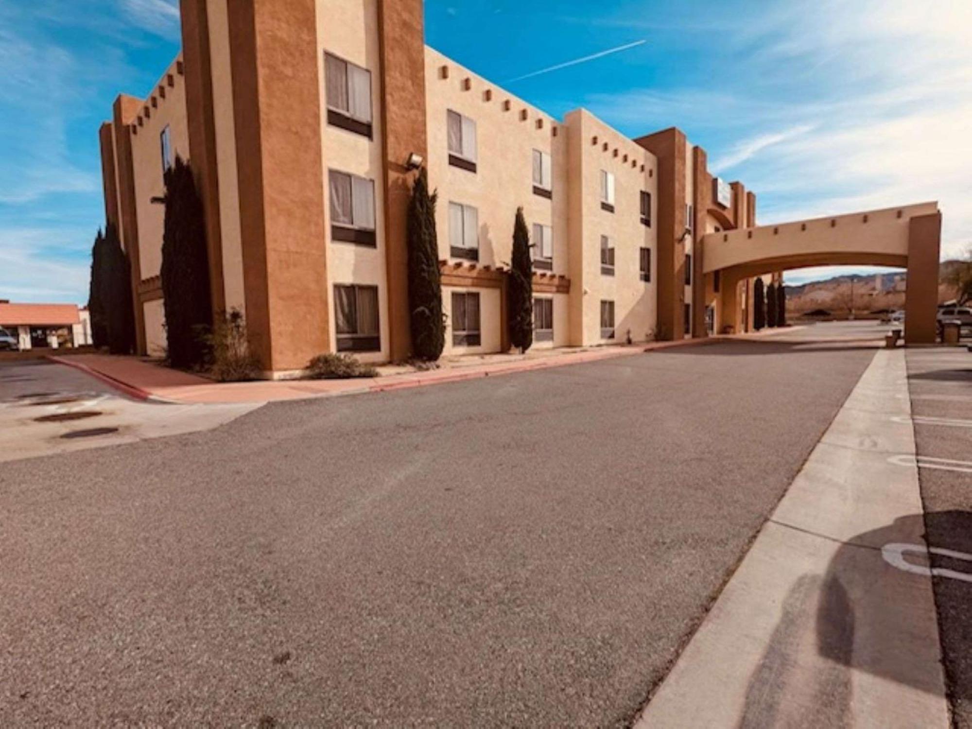 Surestay Plus Hotel By Best Western Yucca Valley Joshua Tree Exterior foto